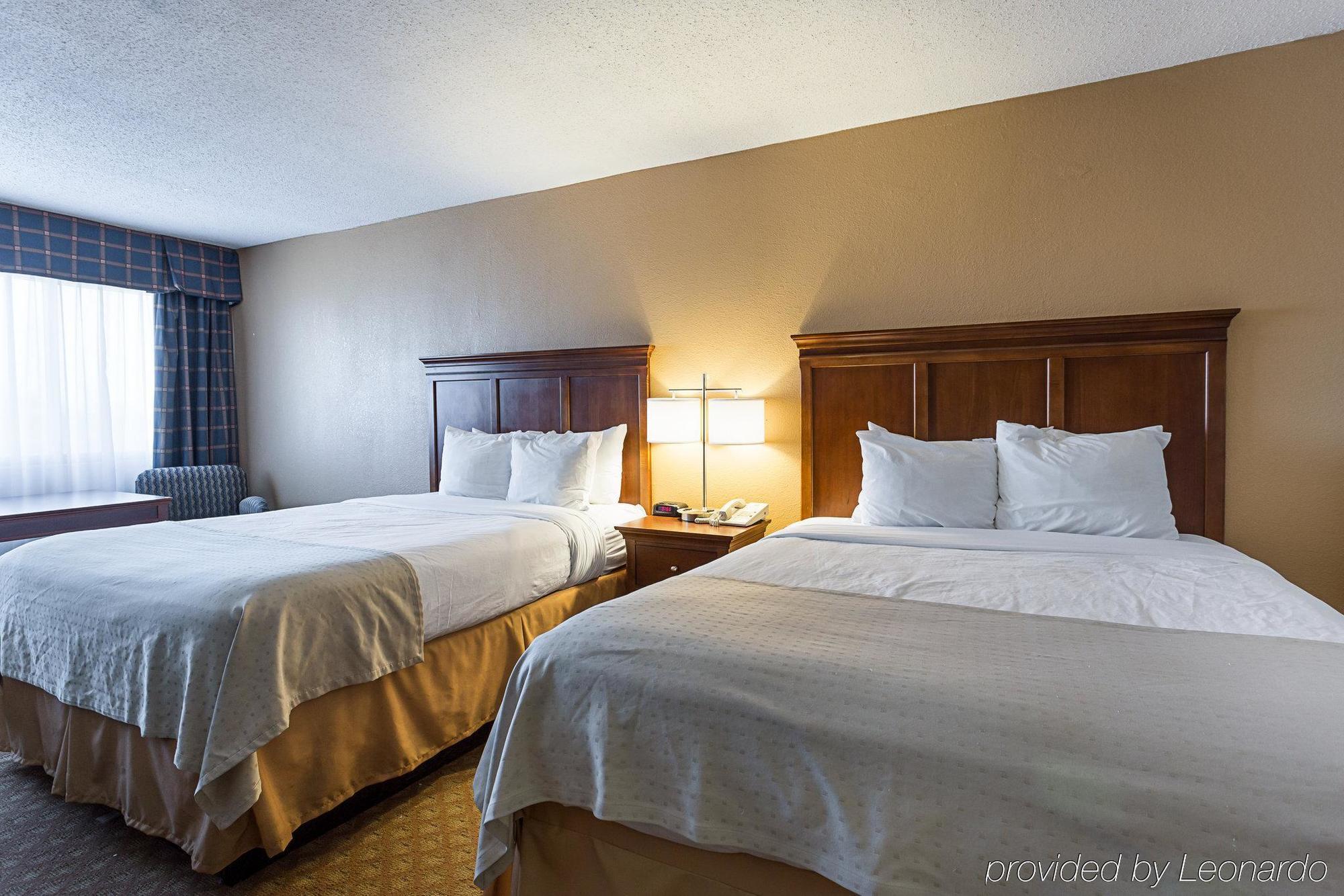 Radisson West Memphis