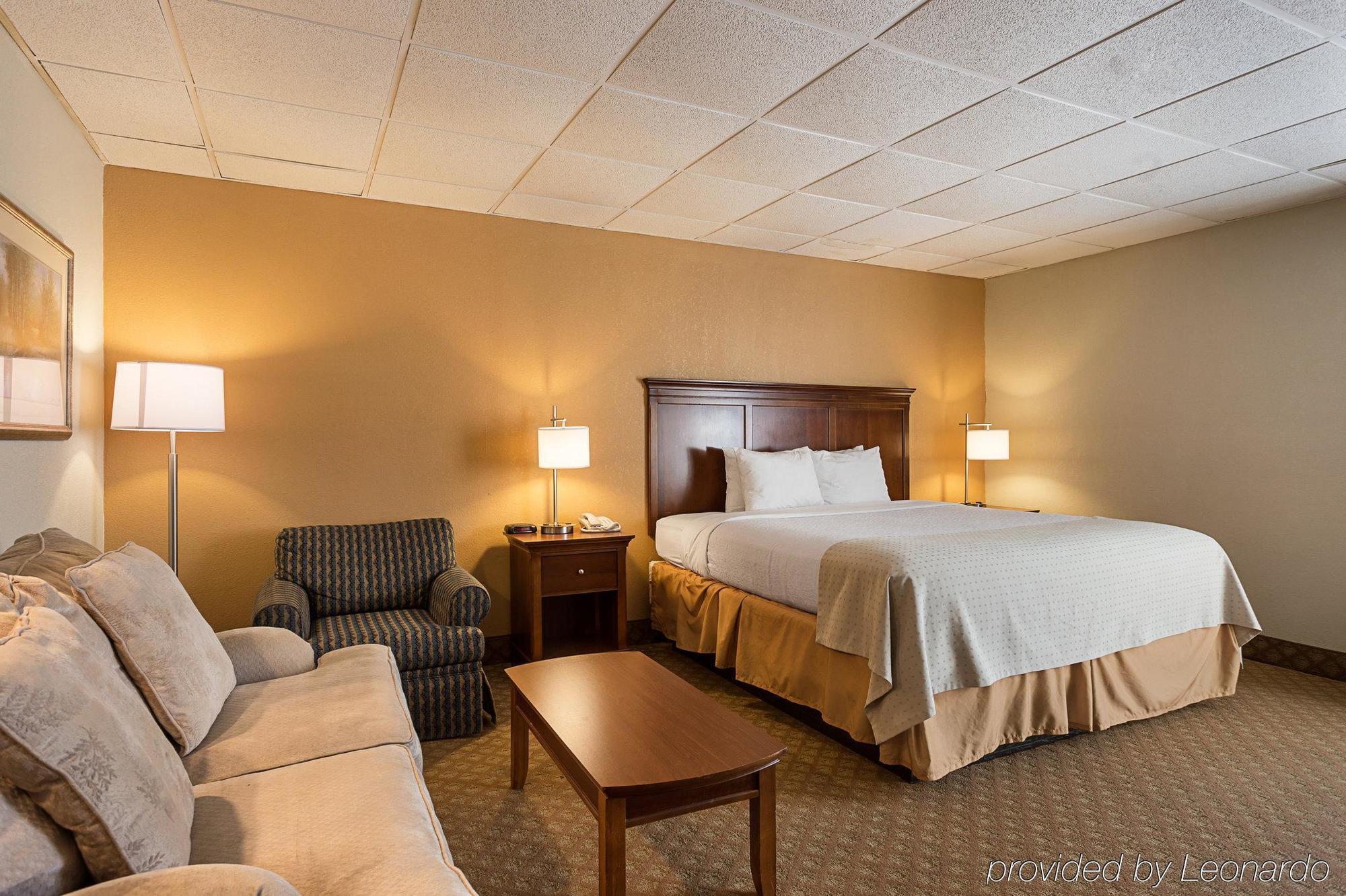 Radisson West Memphis